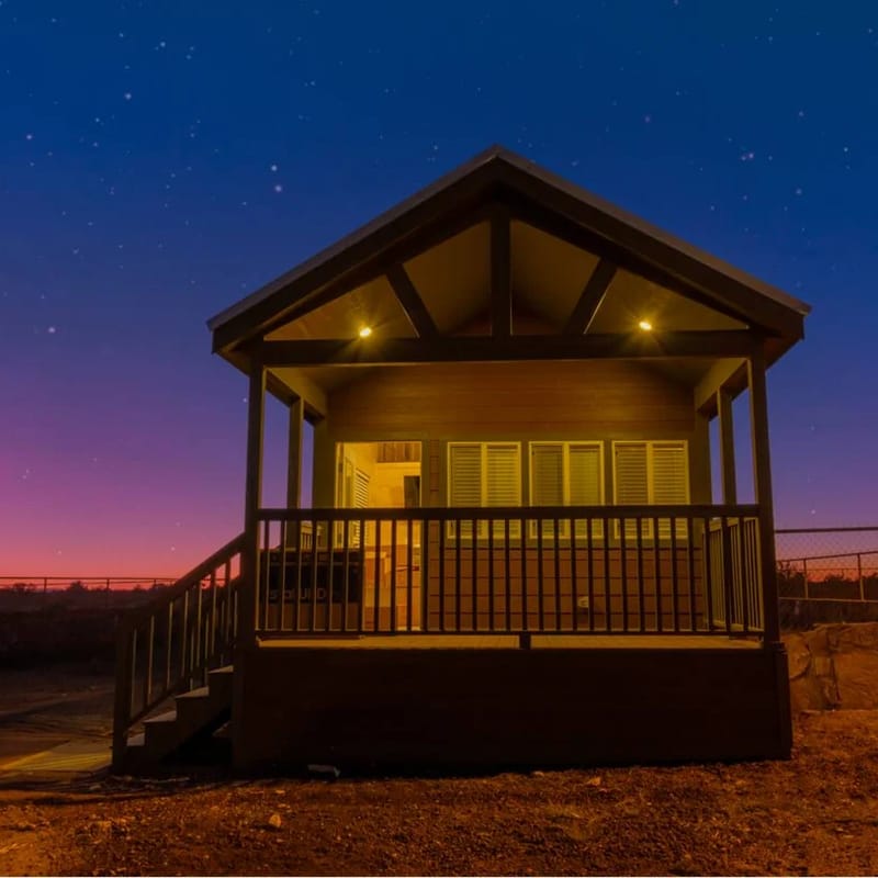 77 Star Gazing Retreat near Grand Canyon South Rim Sleeps 8